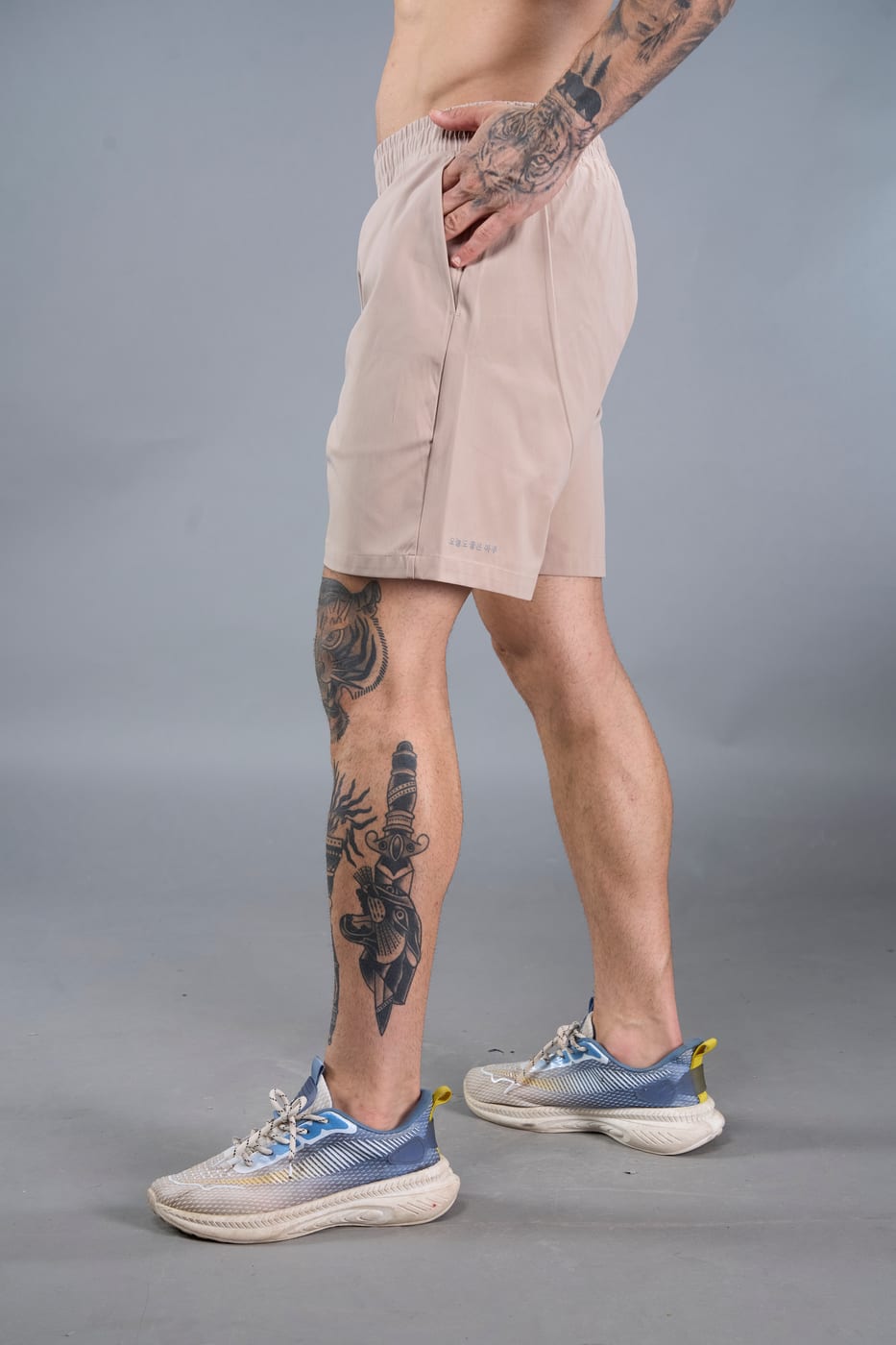 Essential Shorts - Back