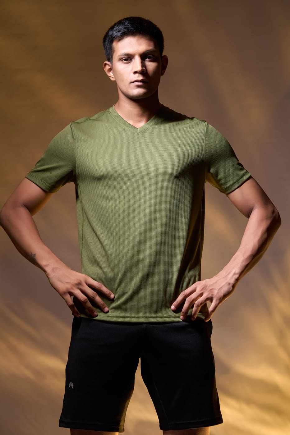 5D Mesh Training Tee V Neck - Back