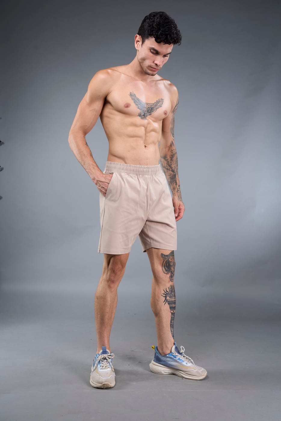 Essential Shorts - Front